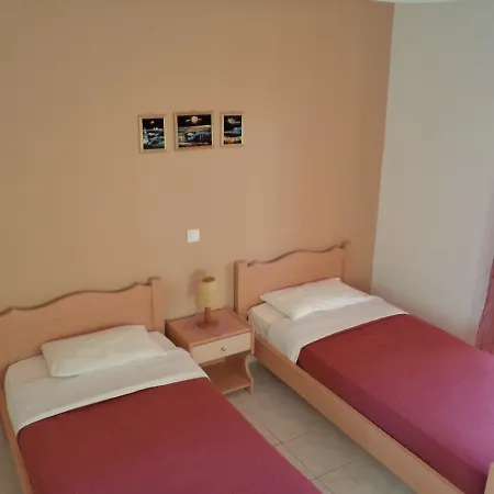 Kokkinos Apartman Arílasz