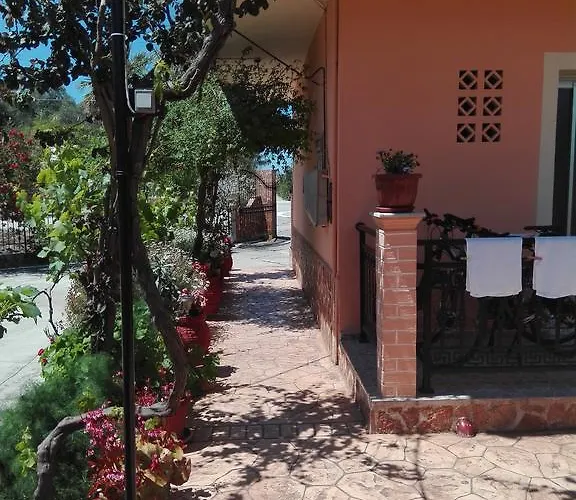 Apartamento Kokkinos *