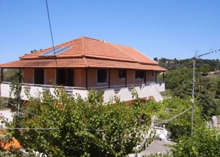 Kokkinos * Arillas (Corfu)