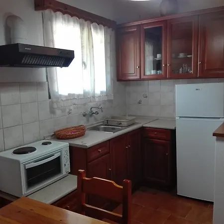 Kokkinos Apartment