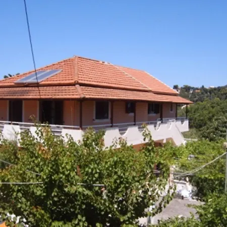 Kokkinos * Arillas (Corfu)