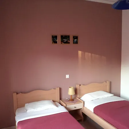 Kokkinos Apartament *